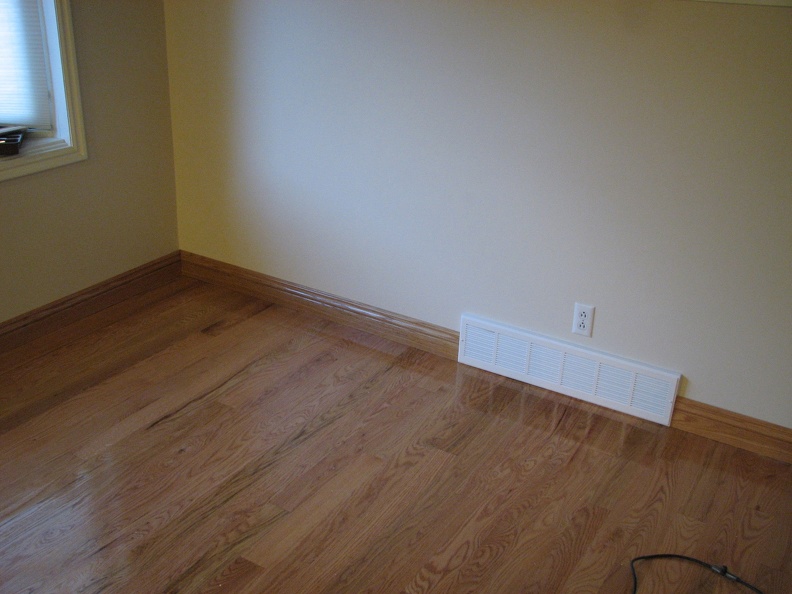 base_boards_and_dining_floor.jpg